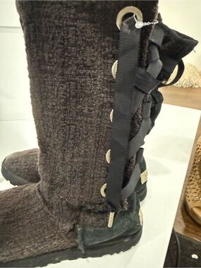 Ugg lace up boot